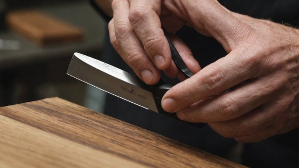 Techniques de coupes : maîtrisez l'art de la découpe parfaite
